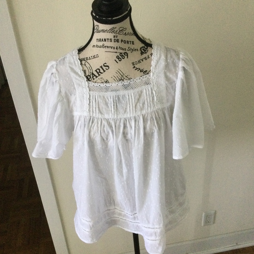 Gap Flutter Sleeve Top - image 2